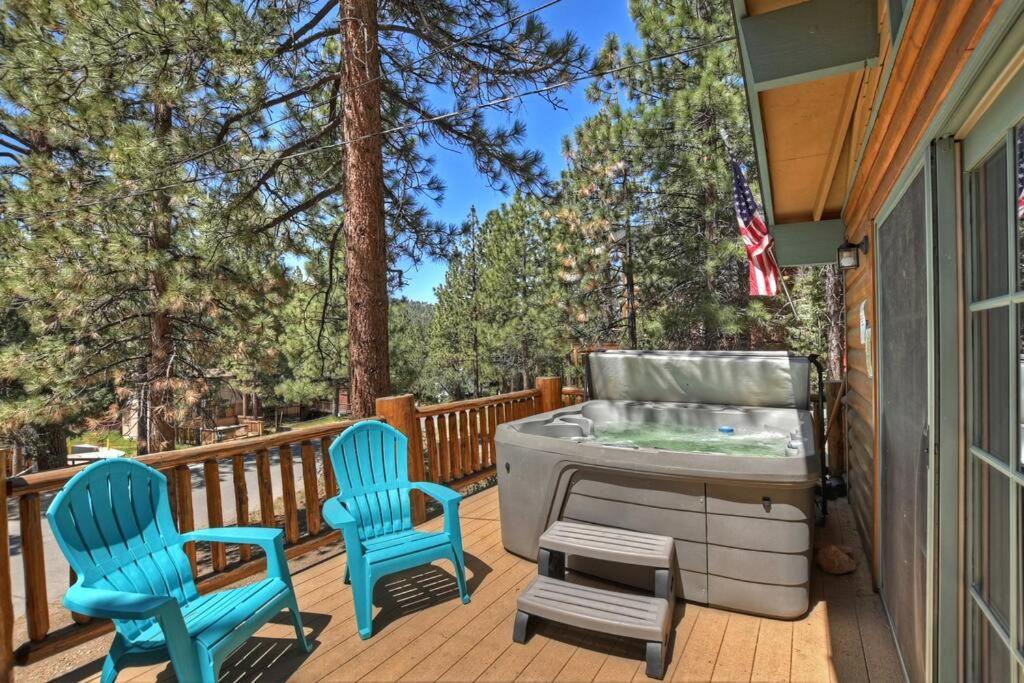Chalet Monterey W/Hot Tub - Big Decks/Bbq Villa Big Bear Lake Kültér fotó